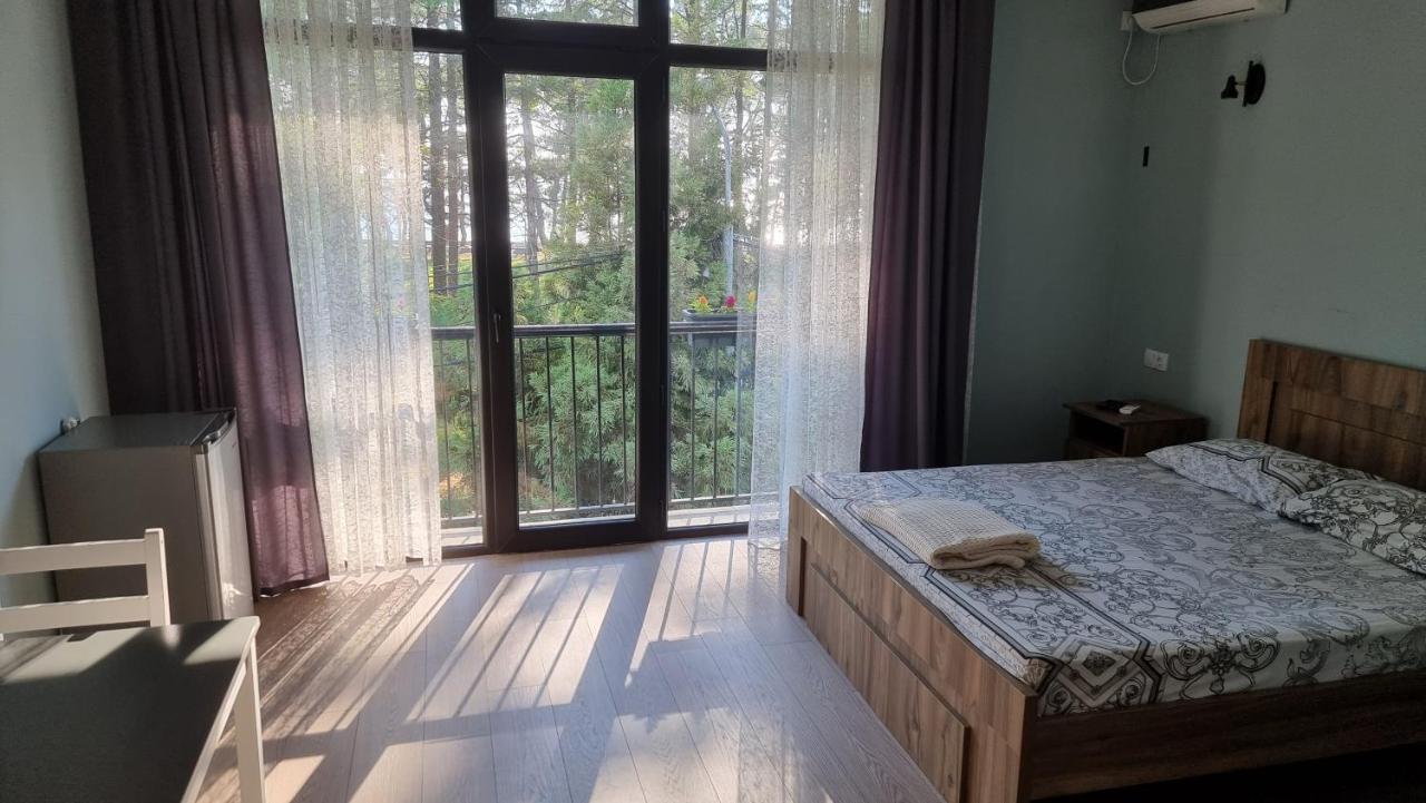 French Hotel 科布列季 外观 照片