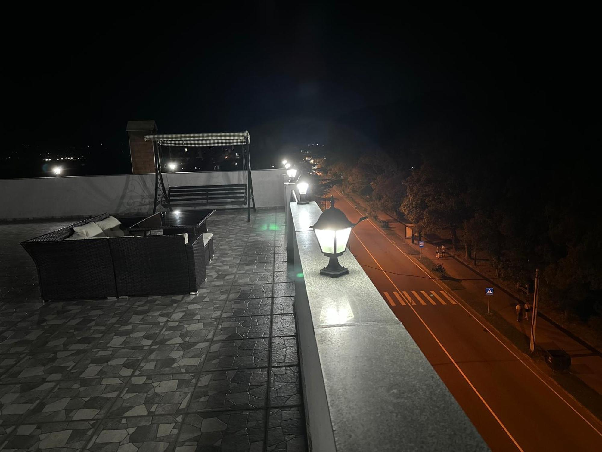 French Hotel 科布列季 外观 照片
